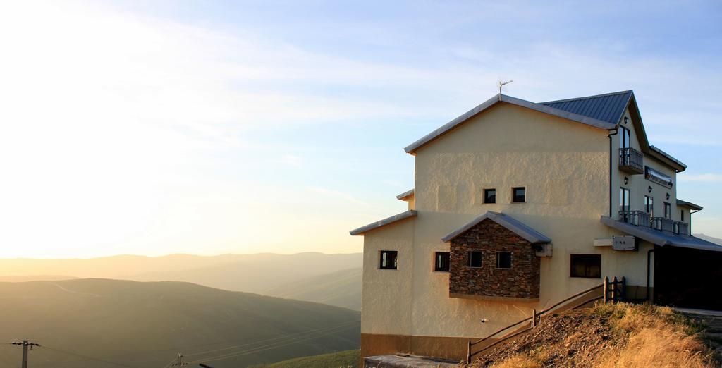 Pedras Lavradas Teixeira de Baixo Luaran gambar